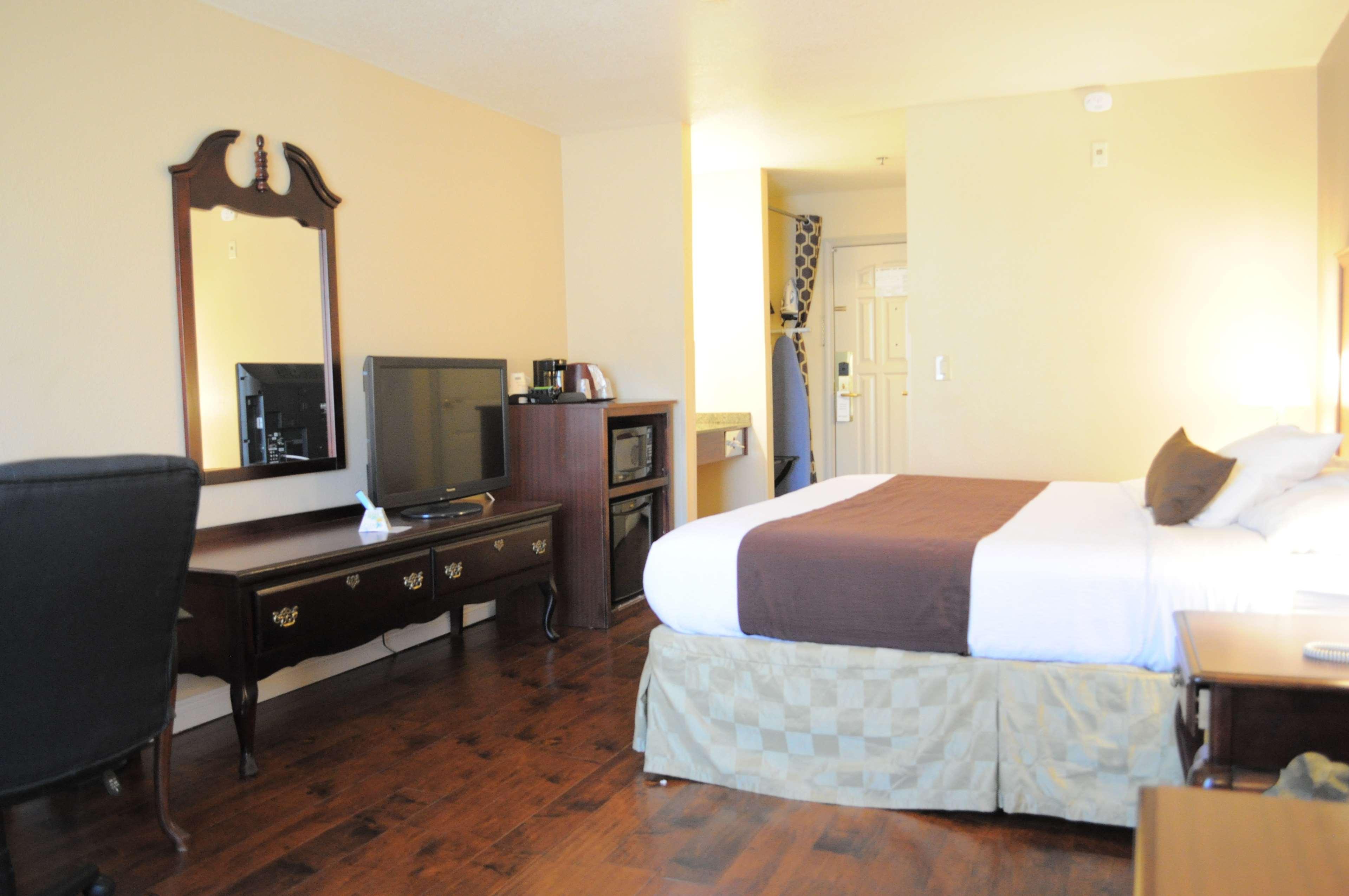 Best Western Plus John Jay Inn & Suites Palmdale Exteriér fotografie